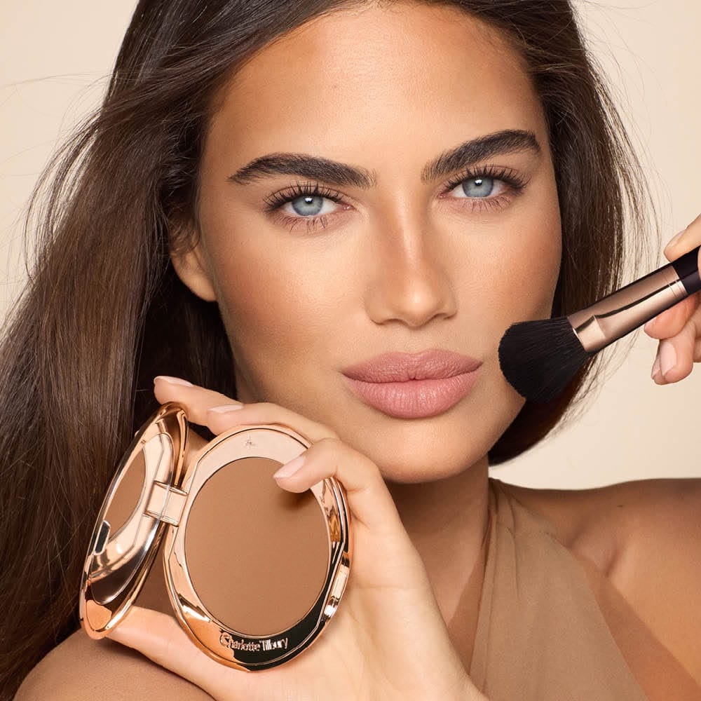 Charlotte Tilbury Airbrush Matte Bronzer - Imagen 3